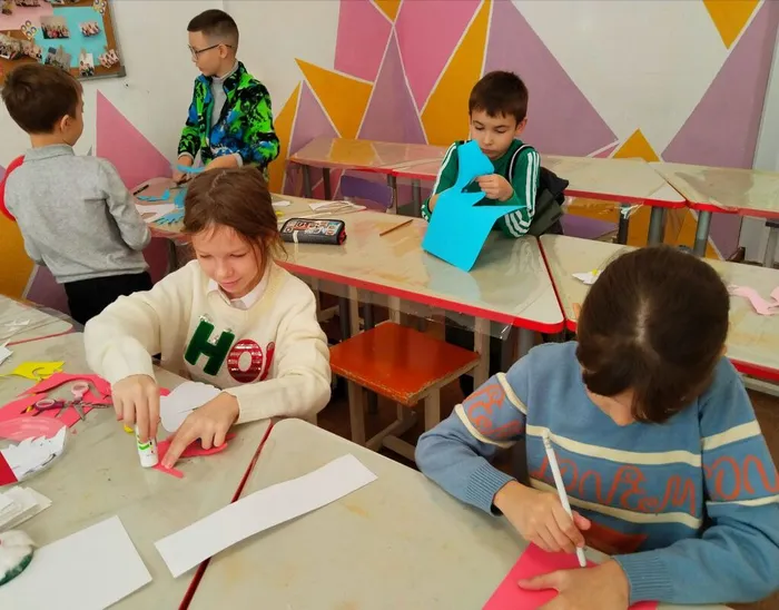 photo_5289593314606780143_y