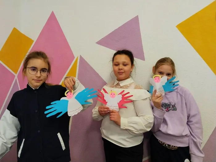 photo_5289593314606780482_y